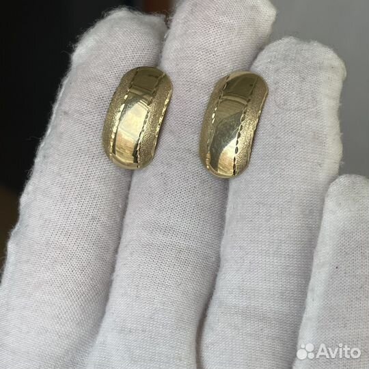 Заводские серьги 585