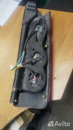 Toyota Hiace 2004-2013 R+L MX-202