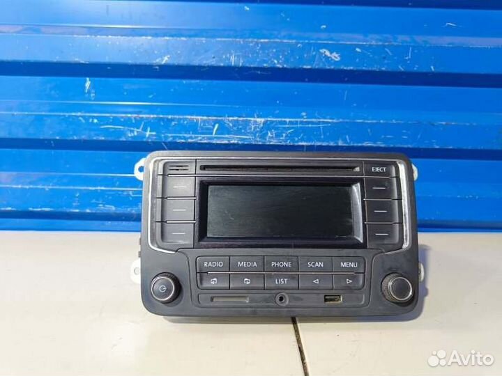 Магнитола Volkswagen Jetta V 1.9 BXE 2008