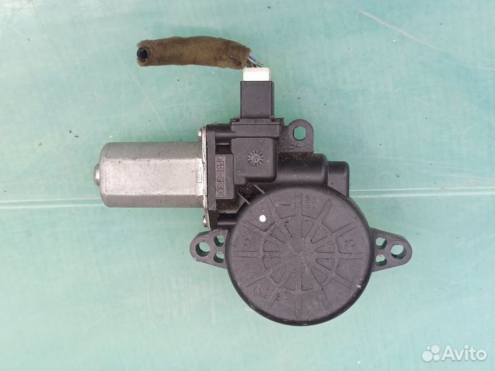 Mazda 6 GJ 2013 левый мотор стеклоподъемника