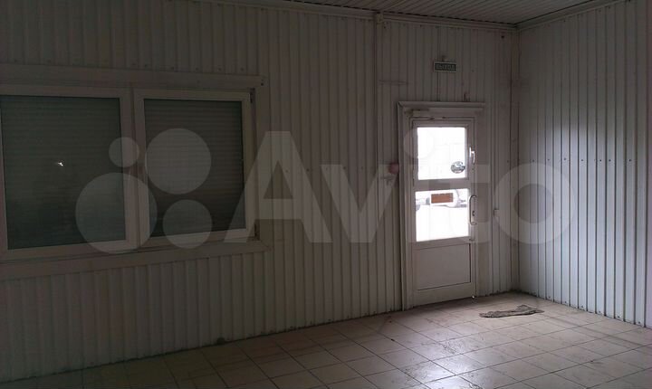 Торговое помещение, 48 м²