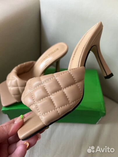 Bottega veneta шлепки