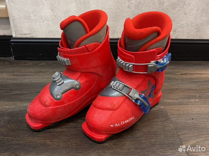 Детские горнолыжные ботинки salomon 21,5