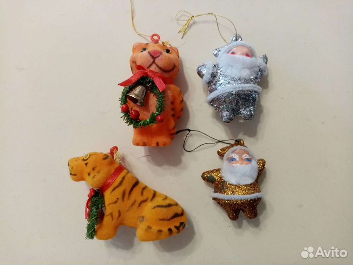 Ёлочные новогодние игрушки