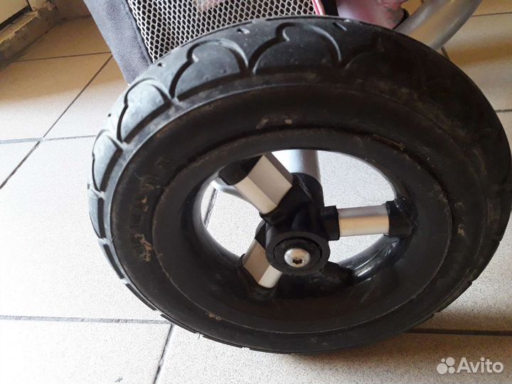 Трехколесный велосипед