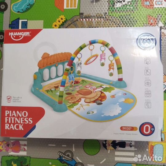 Развивающий коврик новый