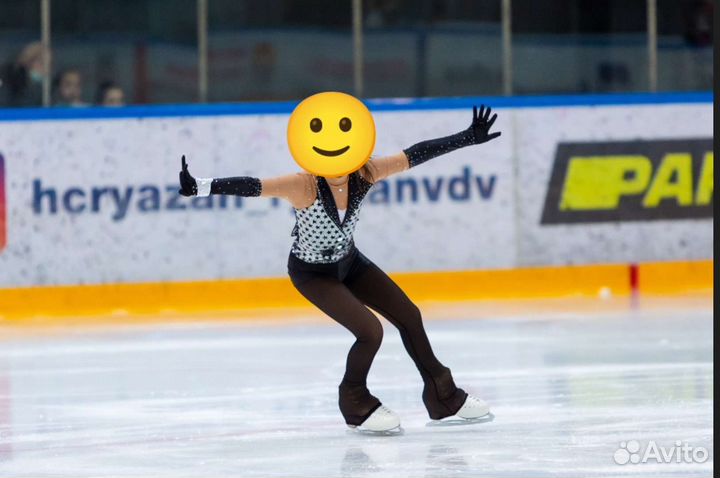 Костюм для выступлений фигурное катание (134-140)