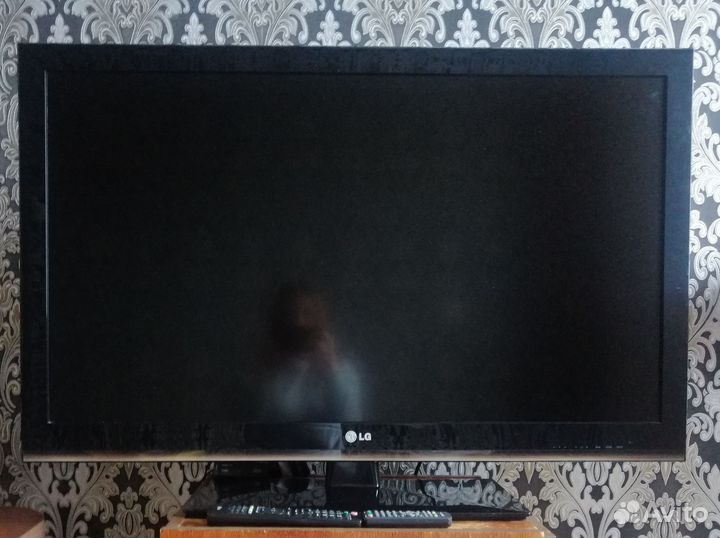 Телевизор LG 42lk551-zb