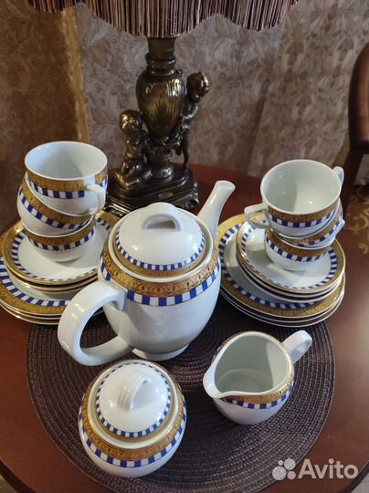 Чайный сервиз на 6 персон