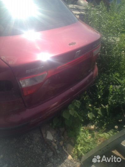 Крышка багажника Сеат толедо