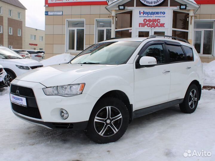 Mitsubishi Outlander 2.4 CVT, 2011, 213 000 км