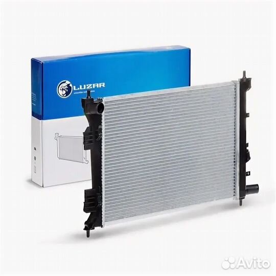 Радиатор охлаждения Kia Rio 3