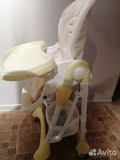 Стульчик для кормления
