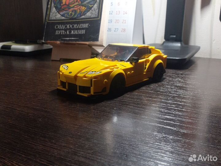 Lego автомобиль