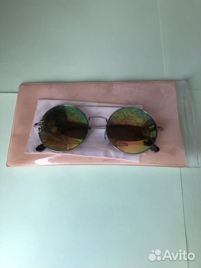 Очки солнцезащитные круглые Bershka