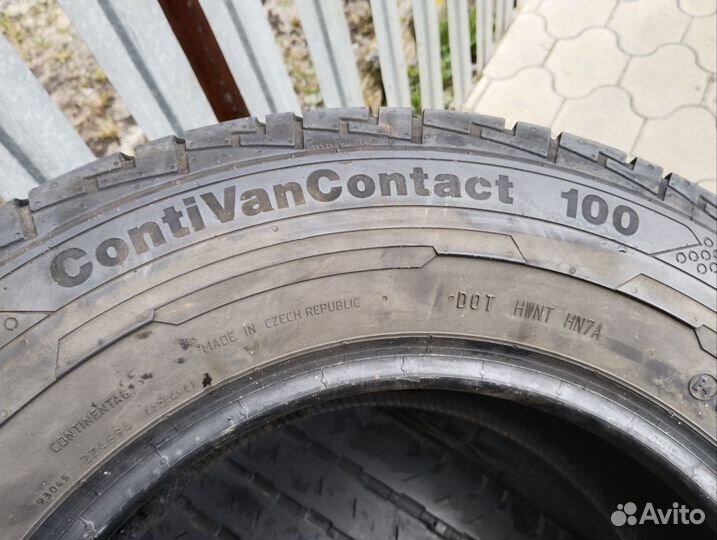 Continental ContiVanContact 100 215/70 R15C 109S