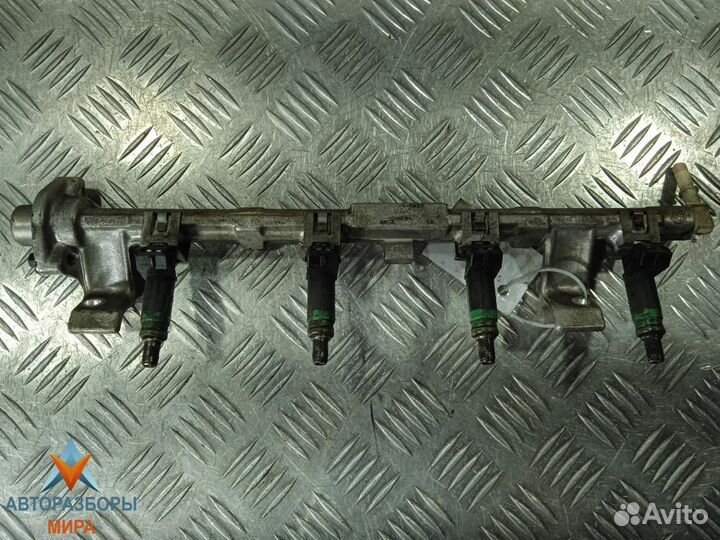 Топливная рампа Ford Focus 2 2007 4M5G-9H487