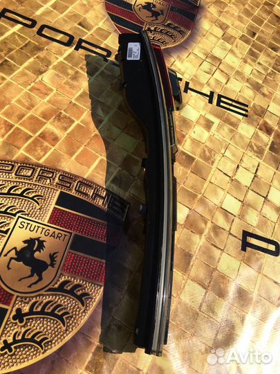 Porsche Panamera 2 фонарь задний правый