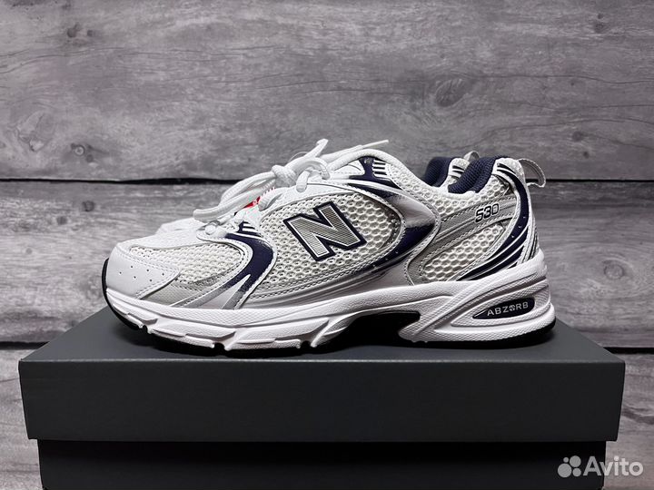 New Balance 530 MR530BA 40EU