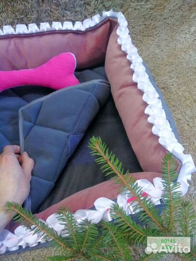 Лежанка для кошки/собачки