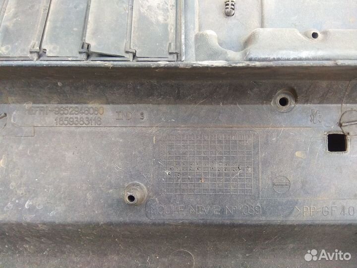 Передняя панель citroen C4 телевизор