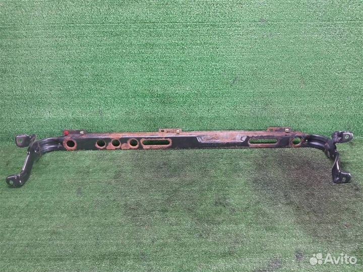 Балка подрадиаторная Ford Focus 2 (2005-2011)