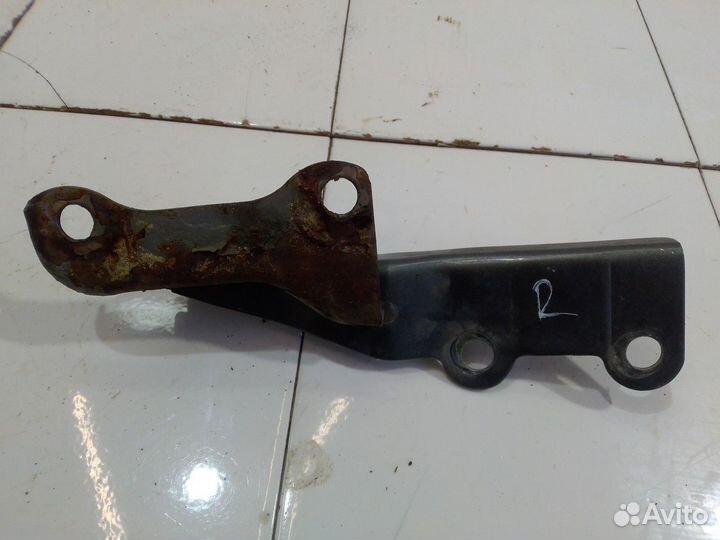 Петля капота правая (Great Wall Hover)