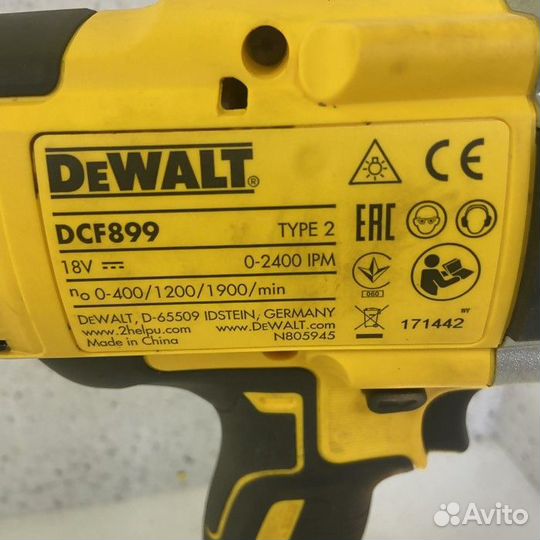 Гайковерт dewalt DCF899