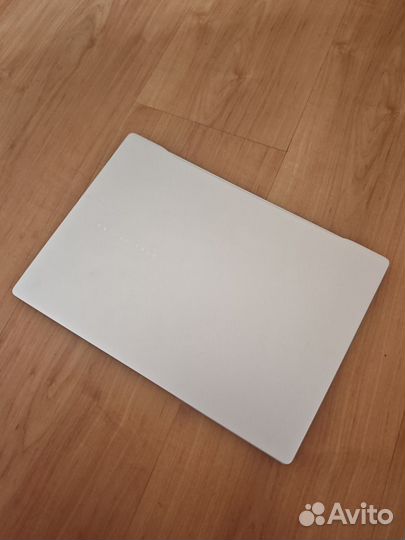 Asus Vivobook S14 oled