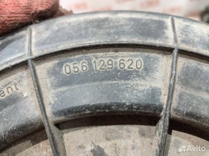 Корпус воздушного фильтра Audi 80 B3 PM 1989