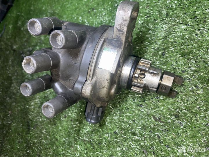 Трамблер 4S-FI Toyota Mark II SX80 1910074040