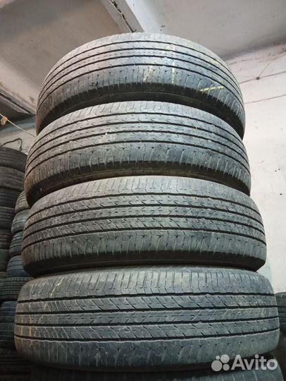 Bridgestone Dueler H/L 400 215/70 R17