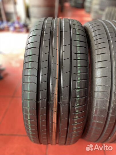 Pirelli P Zero PZ4 225/40 R19 93Y