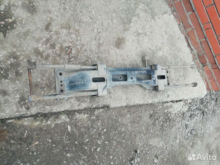 Подрамник задний kia spectra