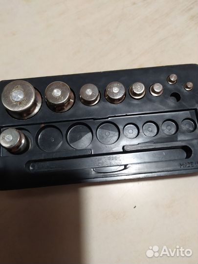 Набор гирек для весов в коробке. СССР.Торг