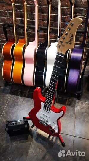 Электро гитара + комбик + чехол