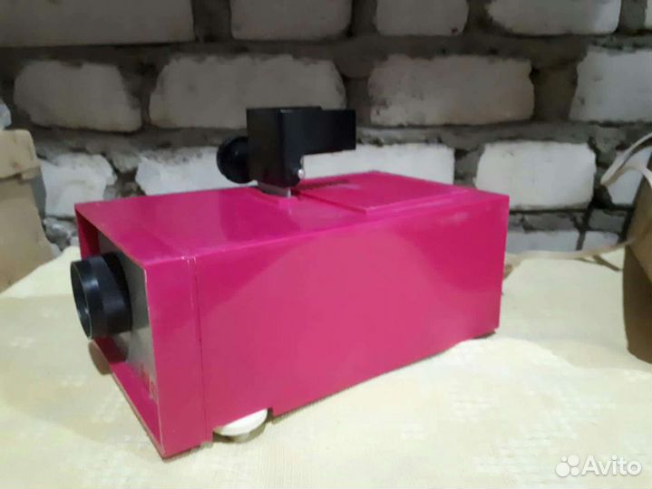 Диапроектор фильмоскоп из СССР диафильмы