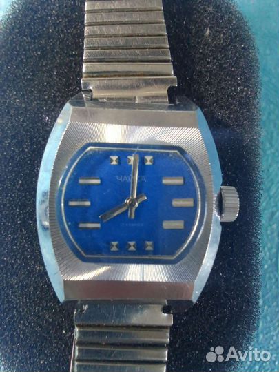 Часы женские СССР наручные