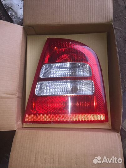 Фара задняя skoda тур 2000-2010