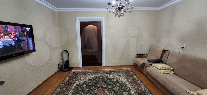 2-к. квартира, 47 м², 3/5 эт.