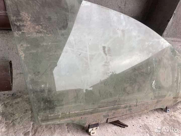 Toyota corolla 150 стекло двери передняя правая