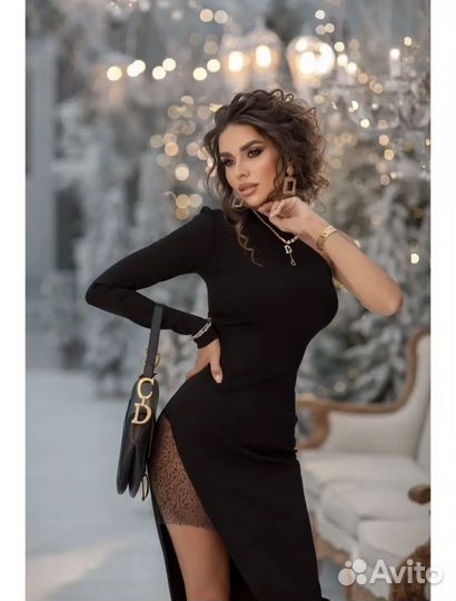 Вечернее платье