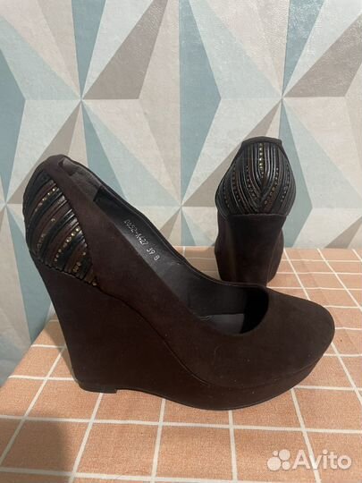 Туфли женские 39 размер