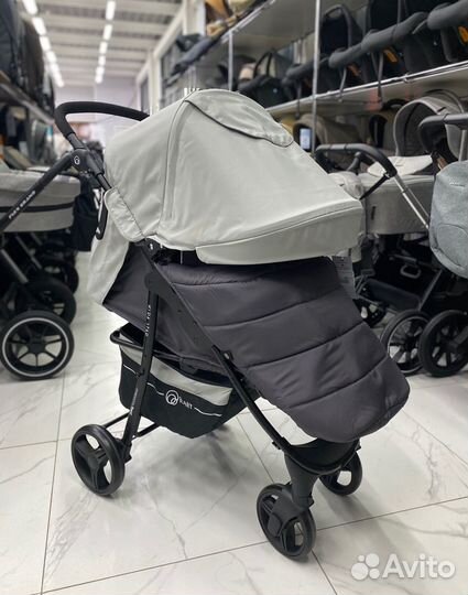 Коляска детская 