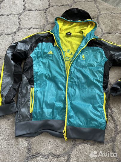 Ветровка adidas
