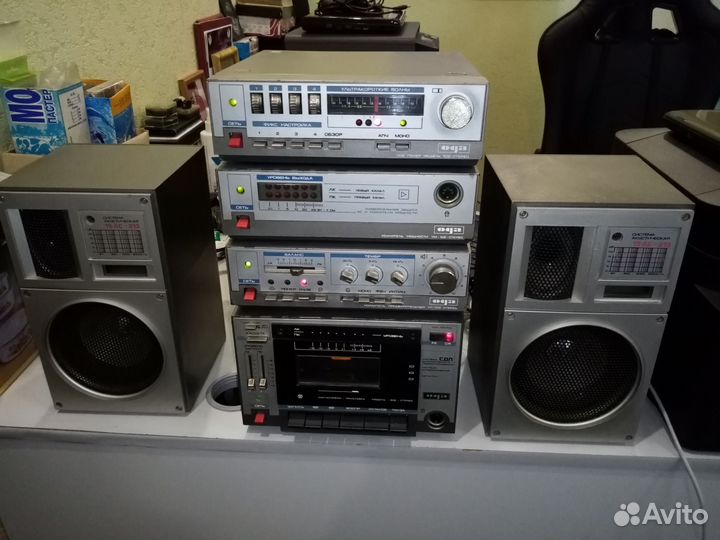 Музыкальный центр