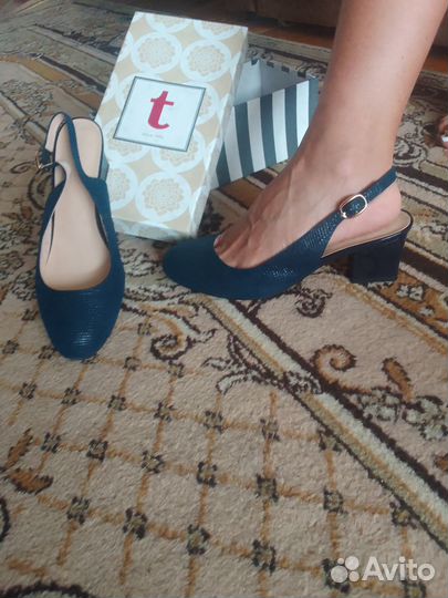Новые открытые туфли,босоножки 37 раз. Натуральные