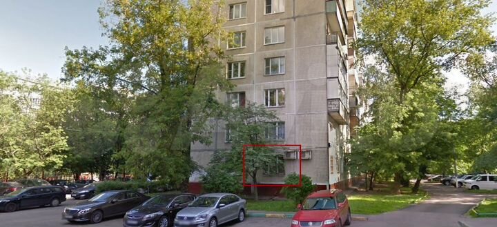 Комната 11,3 м² в 4-к., 1/9 эт.