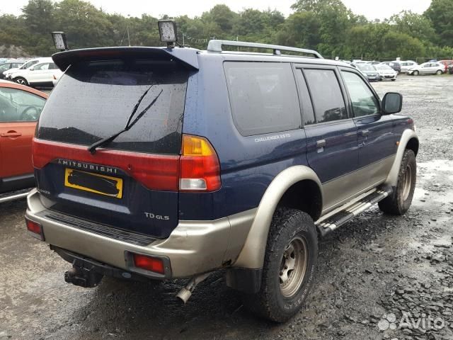 Разбор на запчасти Mitsubishi Montero Sport / Paje