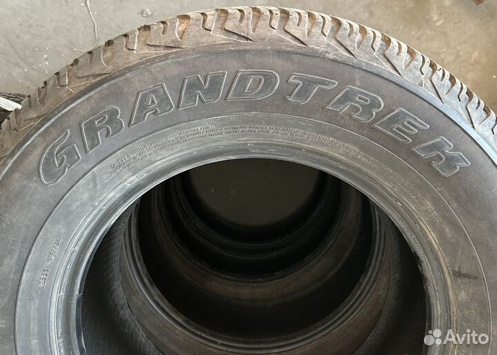 Dunlop Grandtrek AT20 265/65 R17